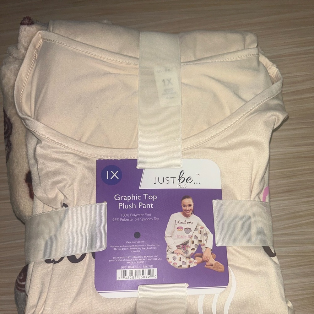 Just Be Me Graphic Top and Plush Pants 2 Pieces